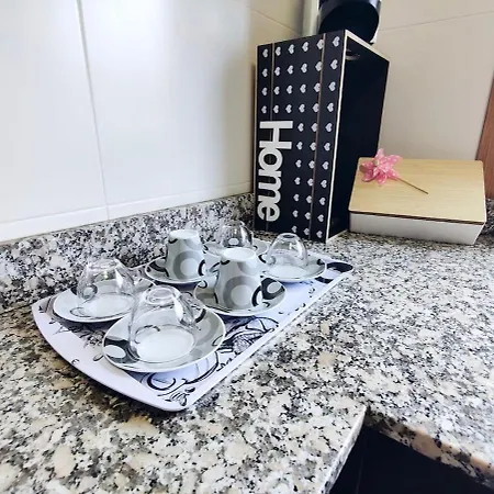 Modern Duplex In Downtown Apartment Cambados