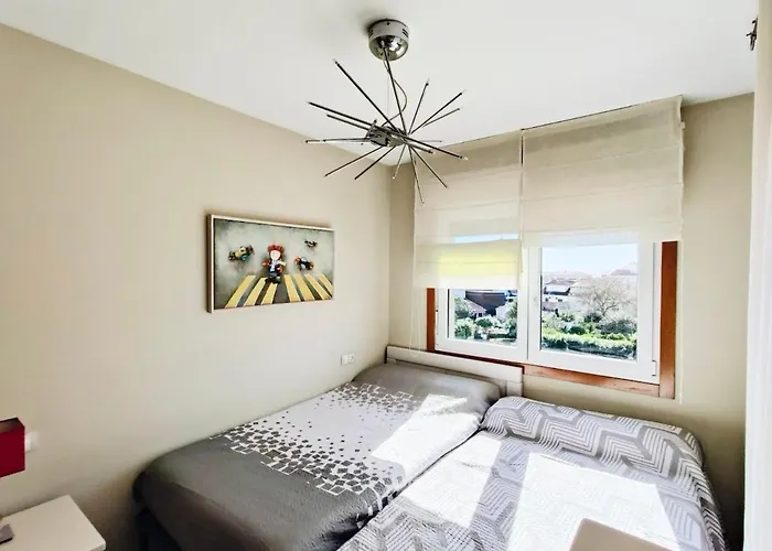 Modern Duplex In Downtown Cambados